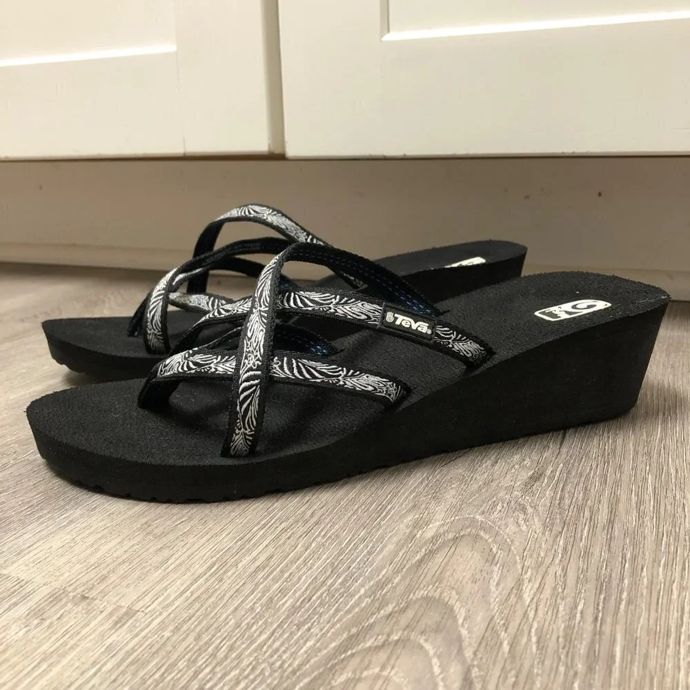 Teva women size